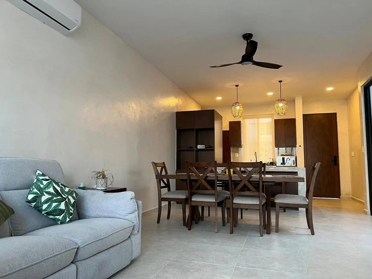 Holiday home La Casa De La Celosia Cozumel